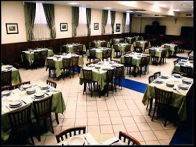 Casa Giovanni Paolo II Hotel Рим Екстериор снимка
